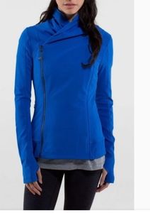 lululemon blue euc asymmetric zip up jacket